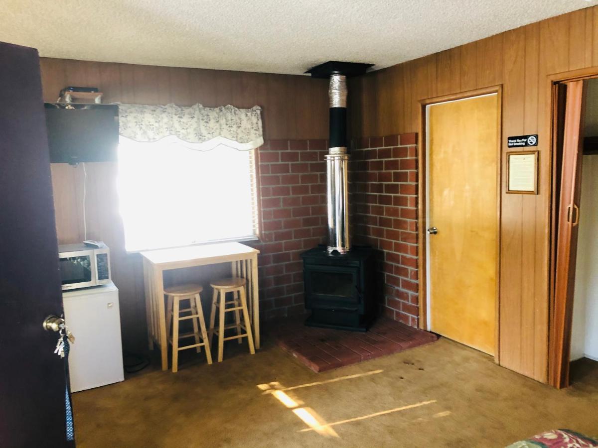 Mountain View Cabins Wrightwood Extérieur photo