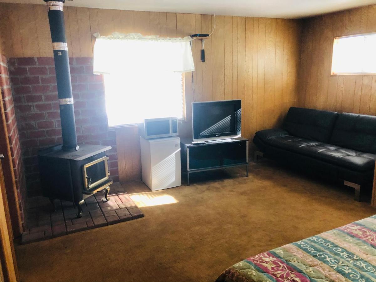 Mountain View Cabins Wrightwood Extérieur photo